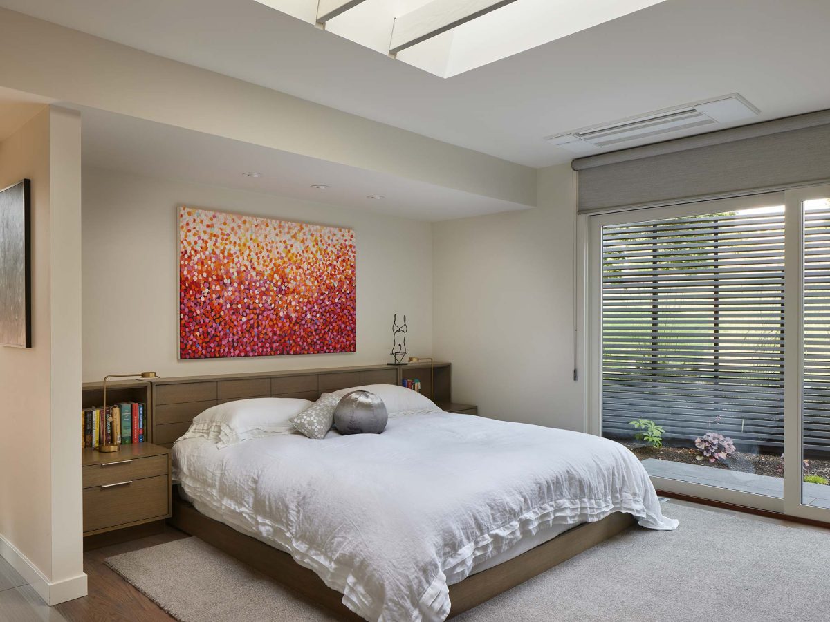 Raphael-Martin-Hero-Room